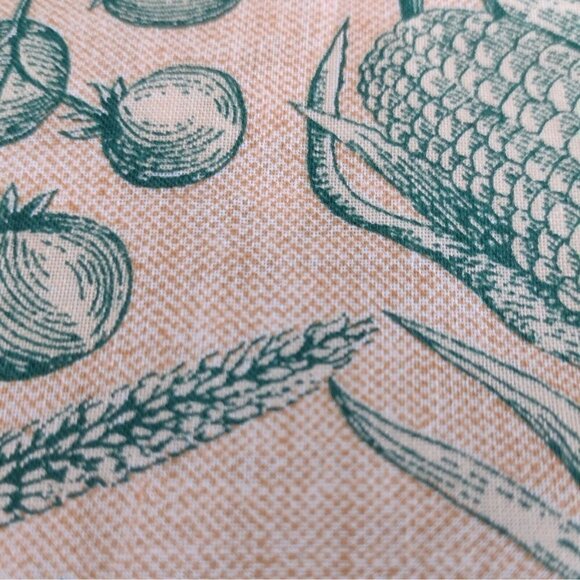 Cranston Home Fashions Fabric Fall Harvest Vegetables Tan Green 5.44 Yds X 60" W - Picture 2 of 4